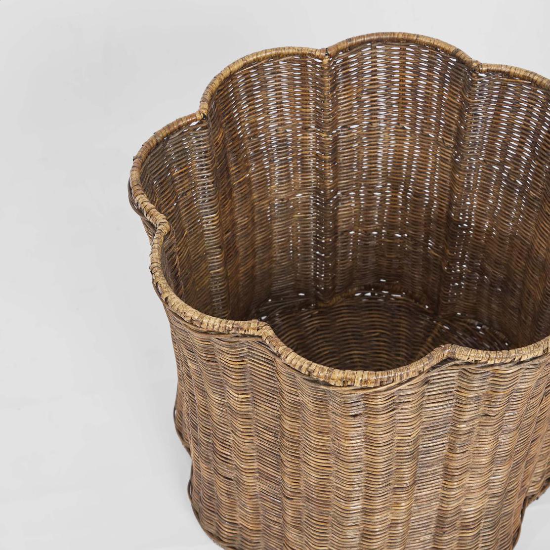Valley Scallop Rattan Basket Brown