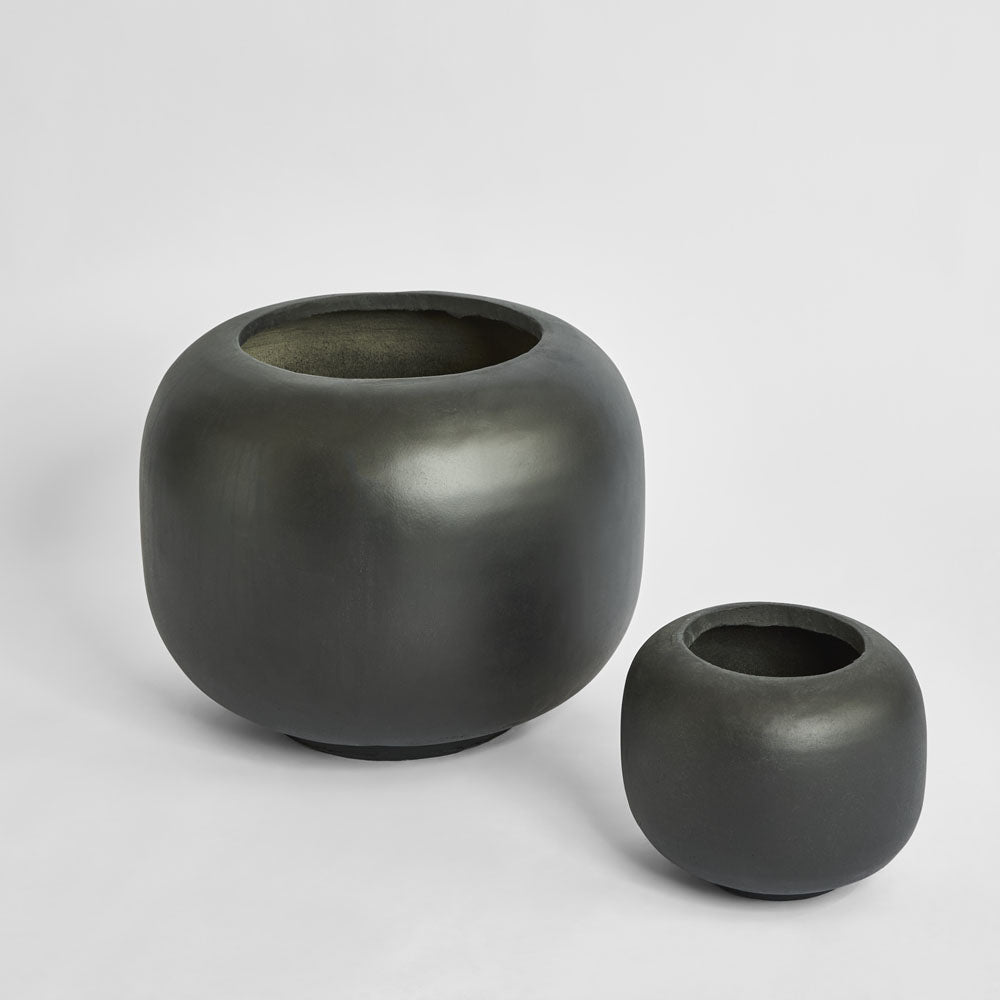 Sphere Planter Black
