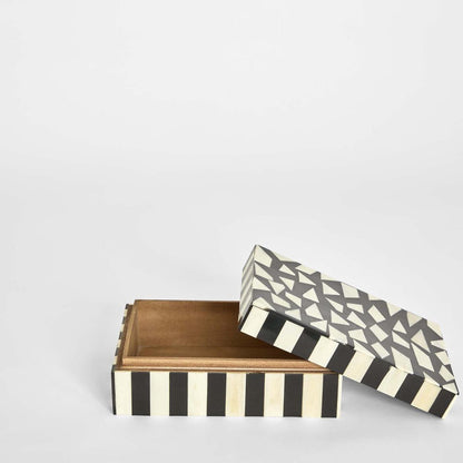 Neve Bone Inlay Trinket Black & White