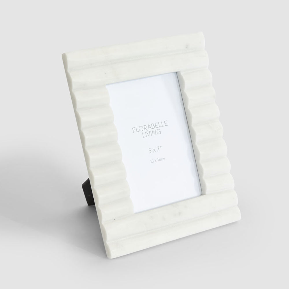 Cici Ribbed 5 x 7 Photo Frame Marble
