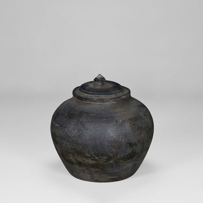 Shanxi 120 Year Terracotta Pot With Cap Small