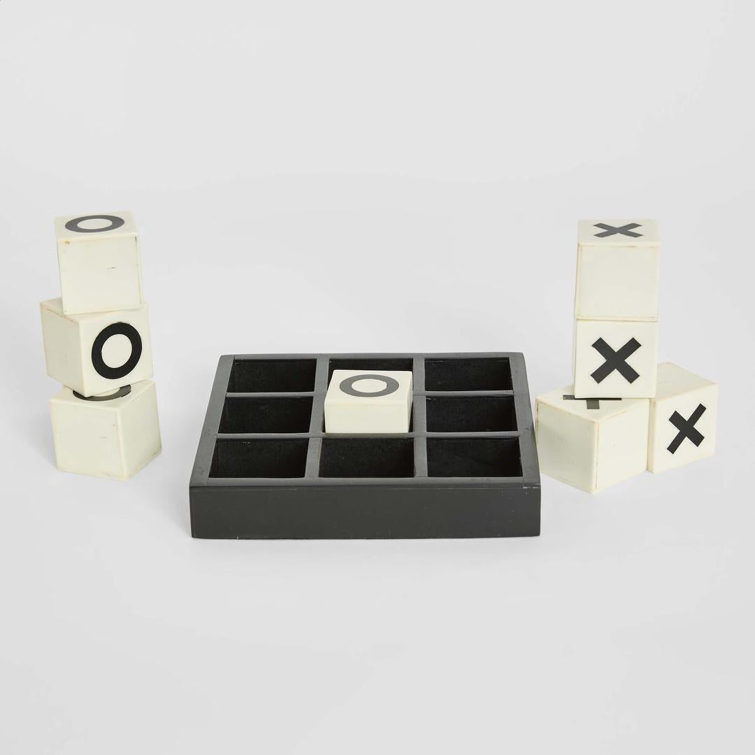 Sutherland Tic-tac-toe