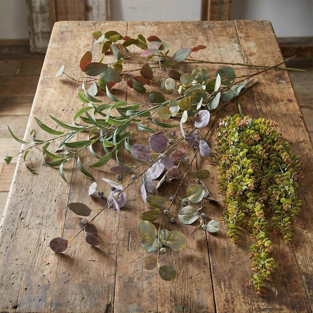 Eucalyptus leaf Spray Burgundy 90cm 6 pcs