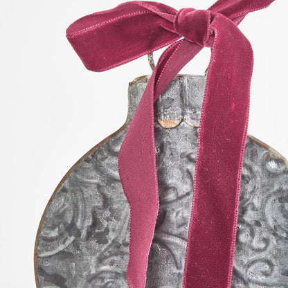 Embossed Bauble 3 pcs