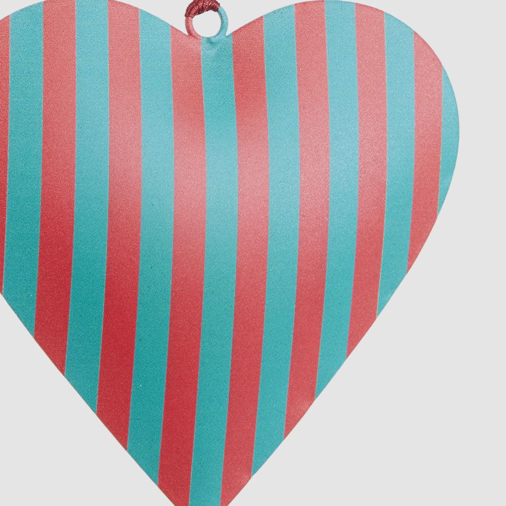 Noel Hand Painted Heart Tree Decoration 3 pcs